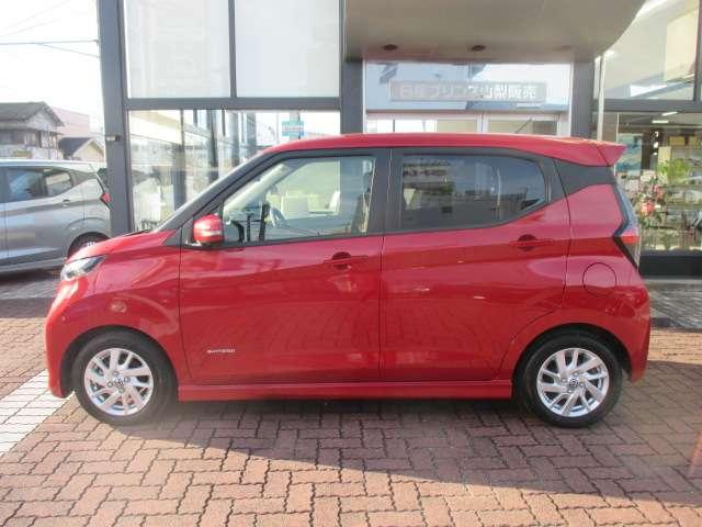 デイズ ６６０　ハイウェイスターＸ　プロパイロット　エディション　スマートキー＆プッシュスタート　オートクルーズコントロール　ＬＥＤヘッド　盗難防止装置　アイドリングストップ　ＬＫＡＳ　パワーステアリング　点検記録簿　オートエアコン　Ｂカメラ　パワーウィンド　ＡＢＳ（3枚目）