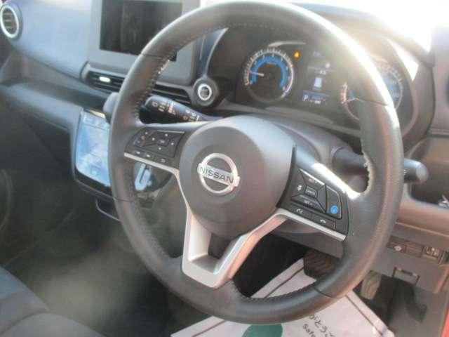 デイズ ６６０　ハイウェイスターＸ　プロパイロット　エディション　スマートキー＆プッシュスタート　オートクルーズコントロール　ＬＥＤヘッド　盗難防止装置　アイドリングストップ　ＬＫＡＳ　パワーステアリング　点検記録簿　オートエアコン　Ｂカメラ　パワーウィンド　ＡＢＳ（9枚目）