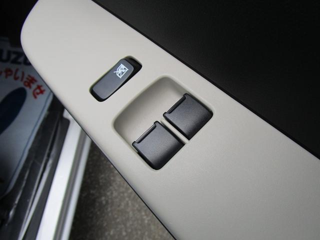 F 4WD 3型 5オートギヤシフト/CDプレーヤー装着車(15枚目)