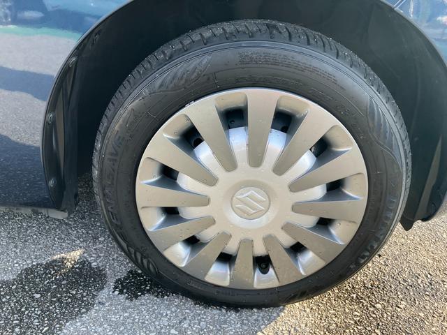 自分好みにドレスアップも簡単ホイルキャップ♪