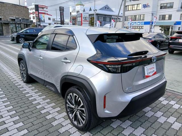 ヤリスクロス ハイブリッドＺ　メモリーナビ　ミュージックプレイヤー接続可　バックカメラ　衝突被害軽減システム　ＥＴＣ　ドラレコ　ＬＥＤヘッドランプ（6枚目）