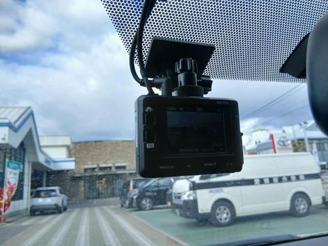 アクア Ｓ　ワンセグ　メモリーナビ　ミュージックプレイヤー接続可　バックカメラ　ＥＴＣ　ドラレコ（30枚目）