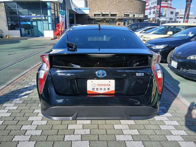 プリウス Ｓツーリングセレクション　フルセグ　メモリーナビ　ＤＶＤ再生　ミュージックプレイヤー接続可　バックカメラ　ＥＴＣ　ＬＥＤヘッドランプ（5枚目）