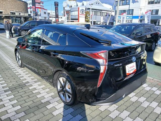 プリウス Ｓツーリングセレクション　フルセグ　メモリーナビ　ＤＶＤ再生　ミュージックプレイヤー接続可　バックカメラ　ＥＴＣ　ＬＥＤヘッドランプ（6枚目）