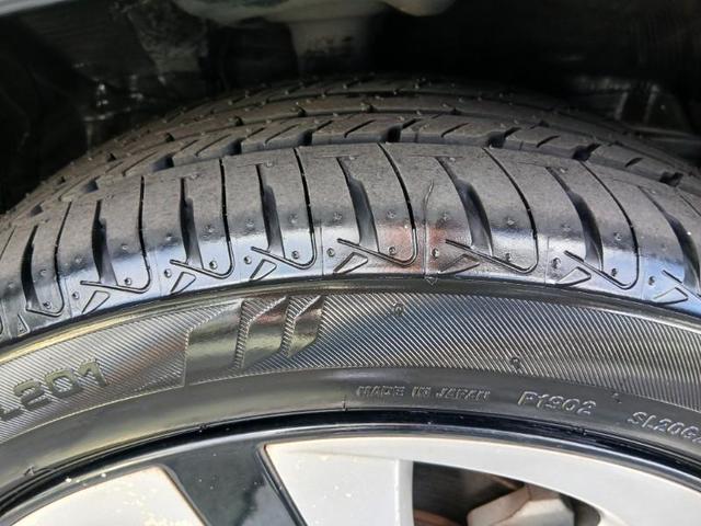 プリウス Ｓツーリングセレクション　フルセグ　メモリーナビ　ＤＶＤ再生　ミュージックプレイヤー接続可　バックカメラ　ＥＴＣ　ＬＥＤヘッドランプ（9枚目）