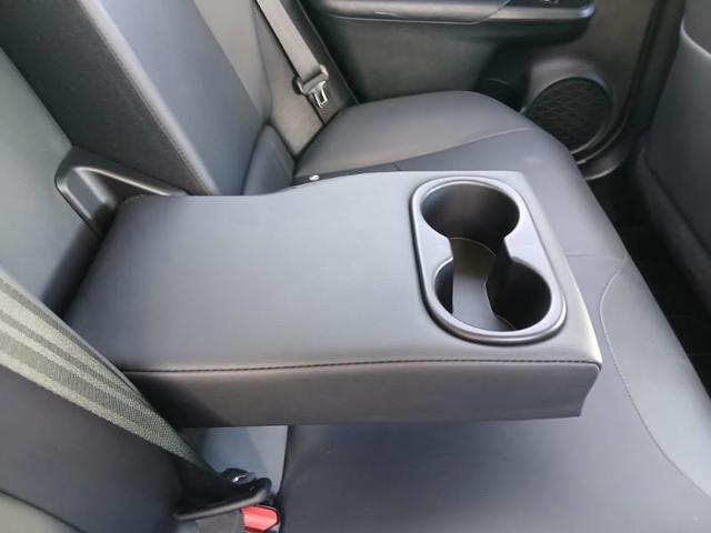 プリウス Ｓツーリングセレクション　フルセグ　メモリーナビ　ＤＶＤ再生　ミュージックプレイヤー接続可　バックカメラ　ＥＴＣ　ＬＥＤヘッドランプ（16枚目）