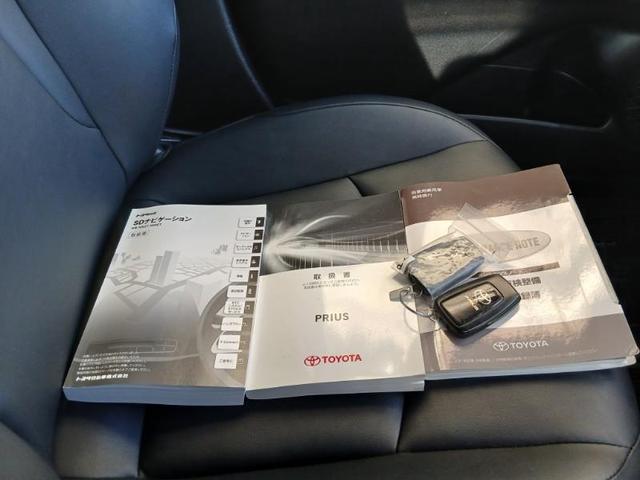 プリウス Ｓツーリングセレクション　フルセグ　メモリーナビ　ＤＶＤ再生　ミュージックプレイヤー接続可　バックカメラ　ＥＴＣ　ＬＥＤヘッドランプ（37枚目）