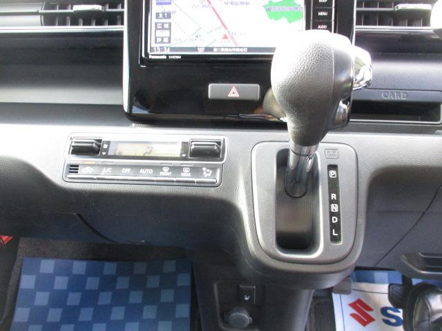 ワゴンRスティングレー スティングレー HYBRID X 2型 7型ナビ+リヤカメラ CVT、7インチナビゲーション+リヤカメラ、前後自動衝突軽減ブレーキ、アイドリングストップ、スマートキー、ハンドルオーディオスイッチ、オートエアコン、オートライト、運転席シートヒーター、(11枚目)