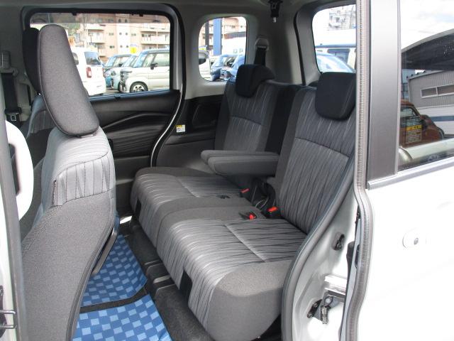 ソリオ HYBRID MZ 8インチナビゲーション+バックカメラ CVT、8インチナビゲーション+バックカメラ、前後自動衝突軽減ブレーキ、アイドリングストップ、スマートキー、アダクティブクルーズコントロール、ヘッドアップディスプレイ、前両席シートヒーター、(14枚目)