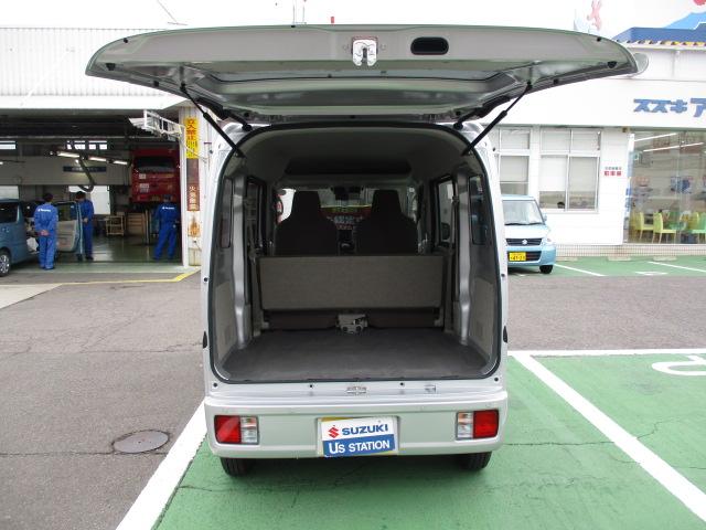 エブリイ PAリミテッド 6型 AM/FMラジオ 前後衝突軽減ブレーキ CVT、AM/FMラジオ、前後自動衝突軽減ブレーキ、キーレスエントリー、アイドリングストップ、エアコン、パワーステアリング、前席パワーウィンドウ、フラット荷室、オートライト、(42枚目)