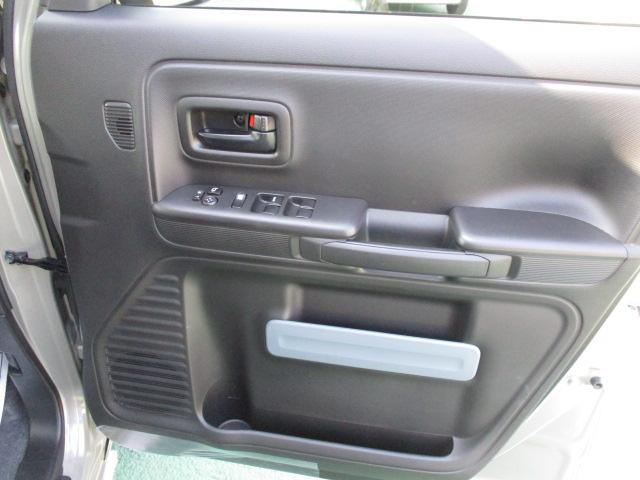 スペーシアベース GF 2型 オーディオレス 前後自動衝突軽減ブレーキ、 CVT、オーディオレス、前後自動衝突軽減ブレーキ、アイドリングストップ、運転席シートヒーター、スマートキー、プッシュボタンスタートスイッチ、オートエアコン、オートライト、後席両側スライドドア、(31枚目)