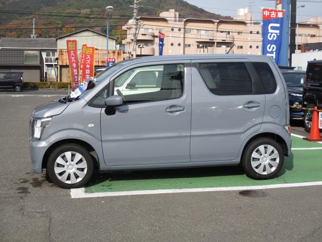 ワゴンＲ ＦＸ　４型　ＣＤプレイヤーラジオ　前後自動衝突軽減ブレーキ　ＣＶＴ、ＣＤプレイヤーＡＭ／ＦＭラジオ、前後自動衝突軽減ブレーキ、スマートキー、プッシュボタンスタートスイッチ、運転席シートヒーター、オートエアコン、オートライト、（5枚目）