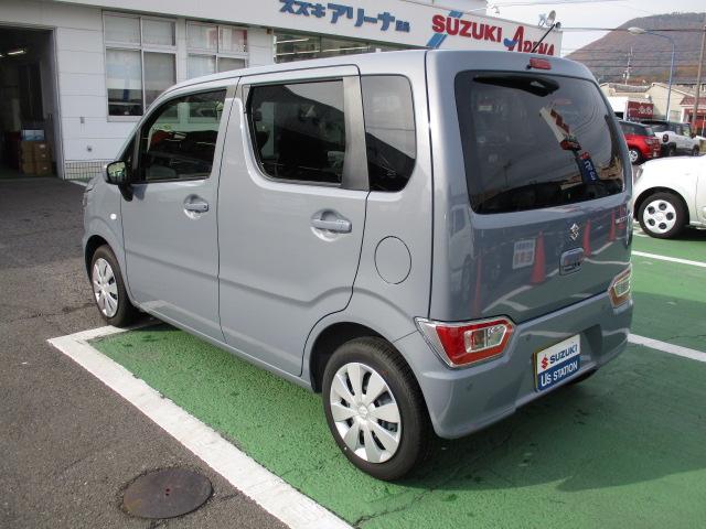 ワゴンＲ ＦＸ　４型　ＣＤプレイヤーラジオ　前後自動衝突軽減ブレーキ　ＣＶＴ、ＣＤプレイヤーＡＭ／ＦＭラジオ、前後自動衝突軽減ブレーキ、スマートキー、プッシュボタンスタートスイッチ、運転席シートヒーター、オートエアコン、オートライト、（9枚目）