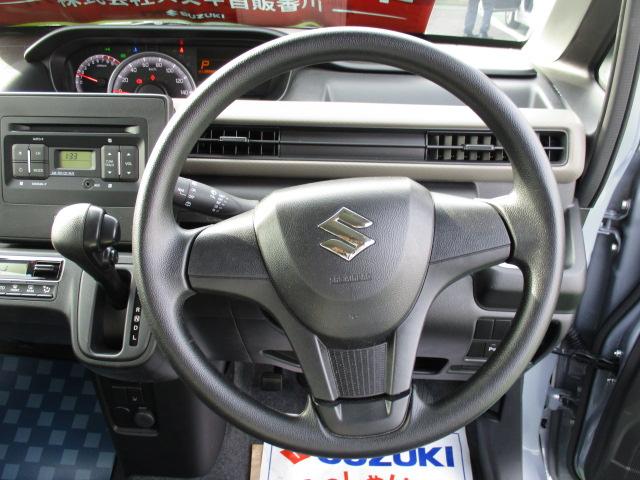 ワゴンＲ ＦＸ　４型　ＣＤプレイヤーラジオ　前後自動衝突軽減ブレーキ　ＣＶＴ、ＣＤプレイヤーＡＭ／ＦＭラジオ、前後自動衝突軽減ブレーキ、スマートキー、プッシュボタンスタートスイッチ、運転席シートヒーター、オートエアコン、オートライト、（16枚目）