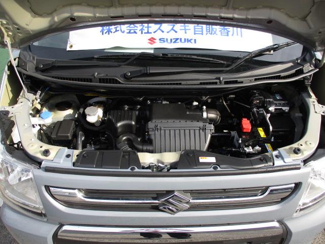 ワゴンＲ ＦＸ　４型　ＣＤプレイヤーラジオ　前後自動衝突軽減ブレーキ　ＣＶＴ、ＣＤプレイヤーＡＭ／ＦＭラジオ、前後自動衝突軽減ブレーキ、スマートキー、プッシュボタンスタートスイッチ、運転席シートヒーター、オートエアコン、オートライト、（17枚目）