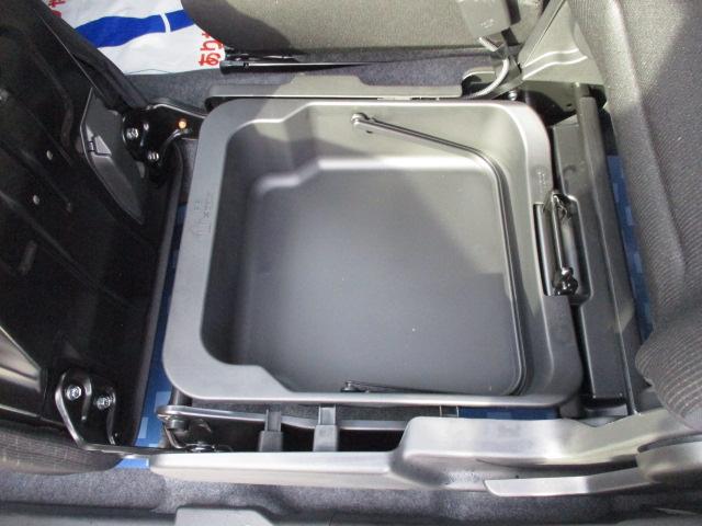 ワゴンＲ ＦＸ　４型　ＣＤプレイヤーラジオ　前後自動衝突軽減ブレーキ　ＣＶＴ、ＣＤプレイヤーＡＭ／ＦＭラジオ、前後自動衝突軽減ブレーキ、スマートキー、プッシュボタンスタートスイッチ、運転席シートヒーター、オートエアコン、オートライト、（48枚目）