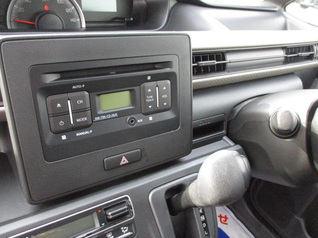 ワゴンＲ ＦＸ　４型　ＣＤプレイヤーラジオ　前後自動衝突軽減ブレーキ　ＣＶＴ、ＣＤプレイヤーＡＭ／ＦＭラジオ、前後自動衝突軽減ブレーキ、スマートキー、プッシュボタンスタートスイッチ、運転席シートヒーター、オートエアコン、オートライト、（50枚目）