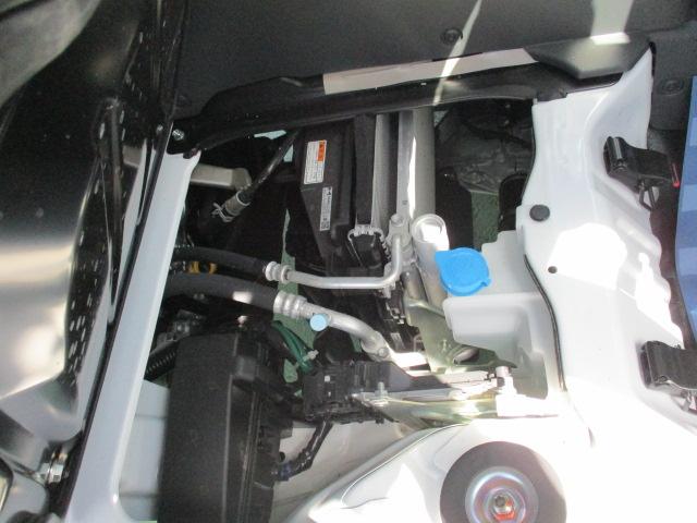 キャリイトラック ＫＣスペシャル　６型　オートライト　スズキセーフティーサポート　前後誤発進抑制装着車　ＡＭ／ＦＭラジオ　ディスチャージヘッドライト　パートタイム４ＷＤ（16枚目）