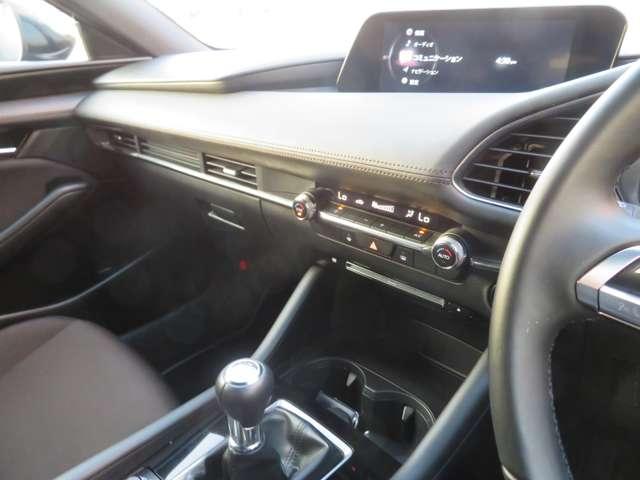 ＭＡＺＤＡ３ファストバック １５Ｓ　ＴＯＵＲＩＮＧ（9枚目）