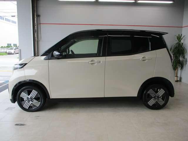 ボディサイズは全長３３９ｃｍ、全幅１４７ｃｍ、全高１６５ｃｍ。