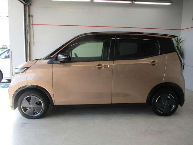 ボディサイズは全長３３９ｃｍ、全幅１４７ｃｍ、全高１６５ｃｍ。