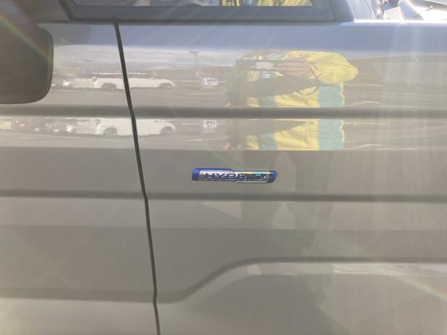 スペーシア ギア　ＨＹＢＲＩＤ　ＸＺ　コネクトナビ　４ＷＤ　バックカメラ　オートライト　Ｂｌｕｅｔｏｏｔｈ　スライドドア　純正ナビ　プッシュスタート　シートヒーター　オートエアコン　スズキセーフティーサポート　４ＷＤ　衝突被害軽減システム　アイドリングストップ（25枚目）