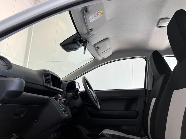 ミライース L SAIII オーディオレス/キーレスエントリー ワンオーナー オーディオレス キーレスエントリー ハロゲンヘッドライト オートライト オートマチックハイビーム スマアシIII アイドリングストップ カーペットマット 取扱説明書 メンテナンスノート(8枚目)