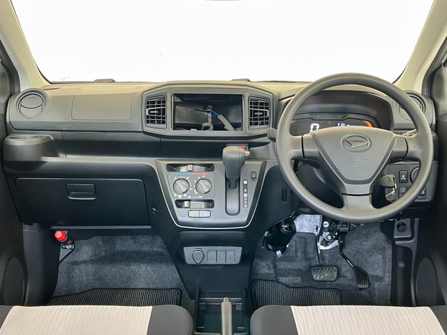 ミライース L SAIII オーディオレス/キーレスエントリー ワンオーナー オーディオレス キーレスエントリー ハロゲンヘッドライト オートライト オートマチックハイビーム スマアシIII アイドリングストップ カーペットマット 取扱説明書 メンテナンスノート(9枚目)