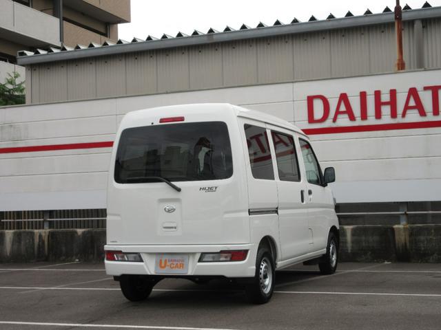 デラックスSAIII ワンオーナー車 キーレスエントリー LEDヘッドランプ オートライト オートハイビーム アイドリングストップ 衝突被害軽減システム VSC(6枚目)