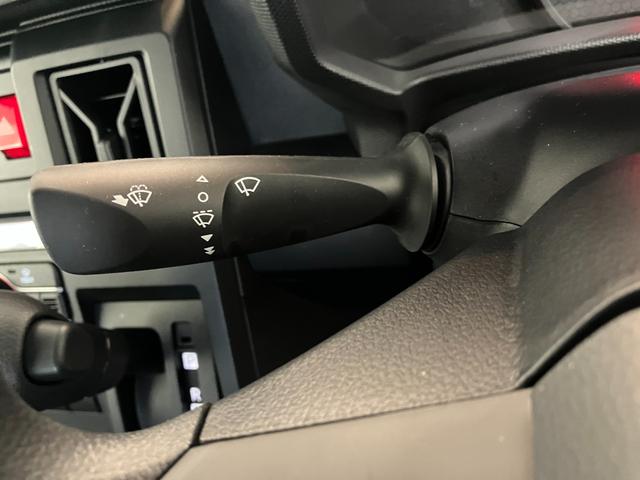 タフト Ｘ　オーディオレス／ＵＳＢ入力端子　ワンオーナー　オーディオレス　バックモニター対応カメラ　電動パーキングブレーキ　オートブレーキホールド　ＬＥＤヘッドランプ　オートライト　オートマチックハイビーム　ＵＳＢ入力端子　スマートキー（14枚目）