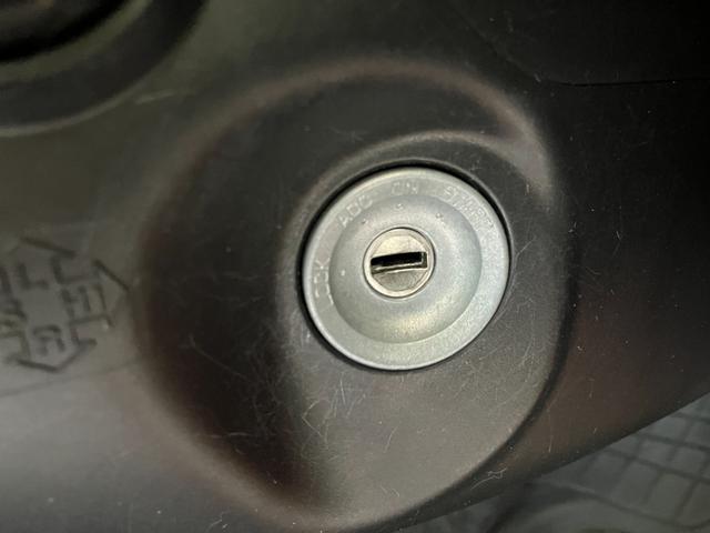 アルト L セーフティーサポート装着車 ETC/ドラレコ CD/USBチューナー ETC ドライブレコーダー Bluetooth接続 運転席シートヒーター セーフティーサポート キーレスエントリー ハロゲンヘッドライト 取扱説明書 メンテナンスノート(18枚目)