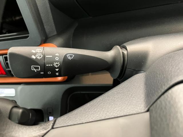 タント ファンクロス　ワンオーナー　バックモニター対応カメラ　両側パワースライドドア　電動パーキングブレーキ　オートブレーキホールド　運転席・助手席シートヒーター　ベンチシート　ＬＥＤヘッドランプ　スマートキー（18枚目）