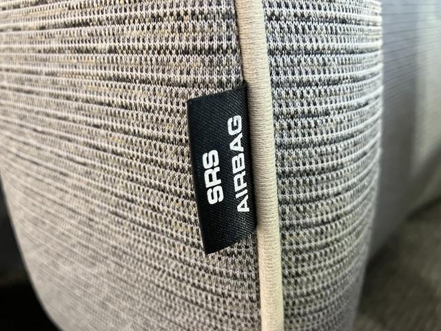 ミラトコット Ｇ　ＳＡＩＩＩナビ／ドラレコ／Ｂｌｕｅｔｏｏｔｈ接続　ワンオーナー　純正ナビ　純正ドライブレコーダー　パノラマモニター　Ｂｌｕｅｔｏｏｔｈ接続　運転席・助手席シートヒーター　スマアシＩＩＩ　ＬＥＤヘッドランプ　電動格納ミラー　スマートキー（9枚目）