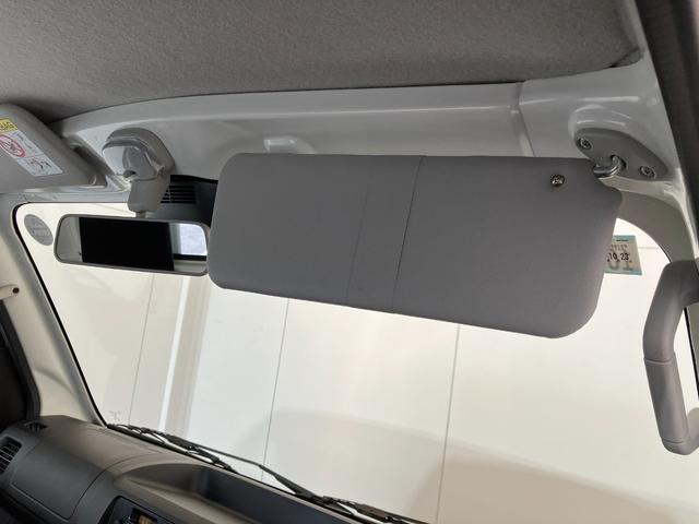 ハイゼットトラック スタンダード MT/AM/FMラジオ ワンオーナー MT AM/FMラジオ ハロゲンヘッドライト オートライト オートマチックハイビーム バイザー ゴムマット 取扱説明書 メンテナンスノート(6枚目)