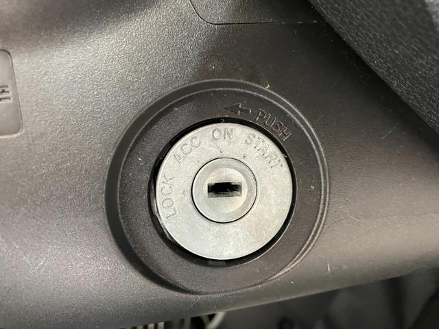 ハイゼットトラック スタンダード MT/AM/FMラジオ ワンオーナー MT AM/FMラジオ ハロゲンヘッドライト オートライト オートマチックハイビーム バイザー ゴムマット 取扱説明書 メンテナンスノート(15枚目)