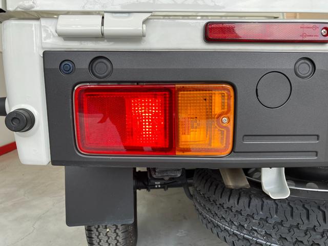 ハイゼットトラック スタンダード MT/AM/FMラジオ ワンオーナー MT AM/FMラジオ ハロゲンヘッドライト オートライト オートマチックハイビーム バイザー ゴムマット 取扱説明書 メンテナンスノート(37枚目)