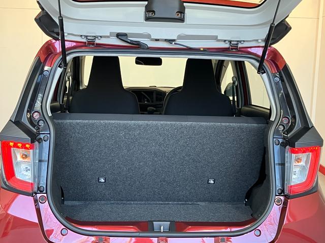 ミライース Ｌ　ＳＡＩＩＩ　オーディオレス／キーレスエントリー　ワンオーナー　オーディオレス　キーレスエントリー　スマアシＩＩＩ　ハロゲンヘッドライト　オートライト　オートマチックハイビーム　シガーソケット　カーペットマット　取扱説明書　メンテナンスノート（25枚目）