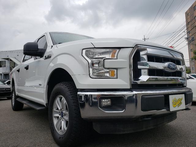 XLT スーパークルー XLT エコブースト 4WD 黒革S(4枚目)