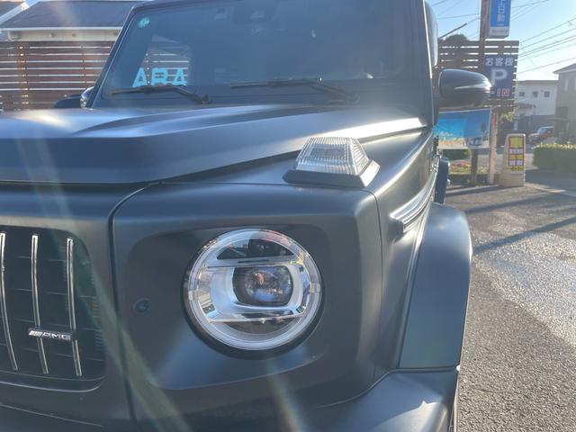 Ｇクラス Ｇ６３　ＡＭＧレザーエクスクルーシブパッケージ　ワンオーナー／左ハンドル／マットブラック／正規ディーラー車／ツートンレザー／サンルーフ／アダプティブダンピングＳ／純正ナビＴＶ／３６０°カメラ／Ｂｕｒｍｅｓｔｅｒサウンド／ＡＭＧ２１ＡＷ／禁煙車（10枚目）
