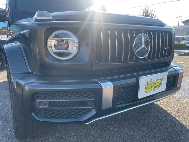Ｇクラス Ｇ６３　ＡＭＧレザーエクスクルーシブパッケージ　ワンオーナー／左ハンドル／マットブラック／正規ディーラー車／ツートンレザー／サンルーフ／アダプティブダンピングＳ／純正ナビＴＶ／３６０°カメラ／Ｂｕｒｍｅｓｔｅｒサウンド／ＡＭＧ２１ＡＷ／禁煙車（12枚目）