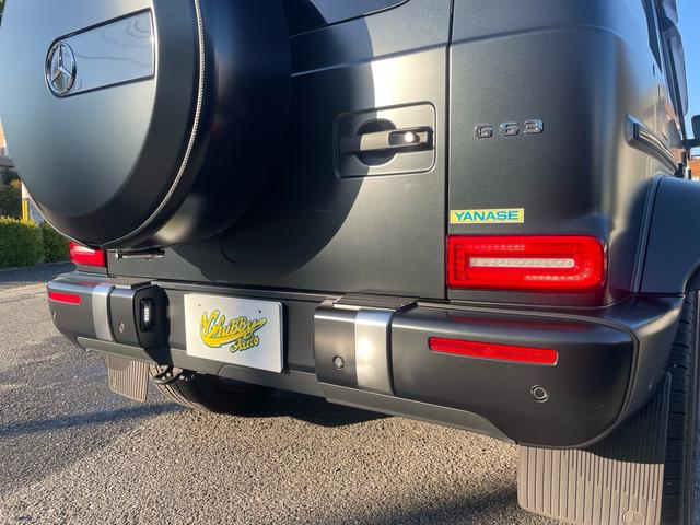 Ｇクラス Ｇ６３　ＡＭＧレザーエクスクルーシブパッケージ　ワンオーナー／左ハンドル／マットブラック／正規ディーラー車／ツートンレザー／サンルーフ／アダプティブダンピングＳ／純正ナビＴＶ／３６０°カメラ／Ｂｕｒｍｅｓｔｅｒサウンド／ＡＭＧ２１ＡＷ／禁煙車（17枚目）