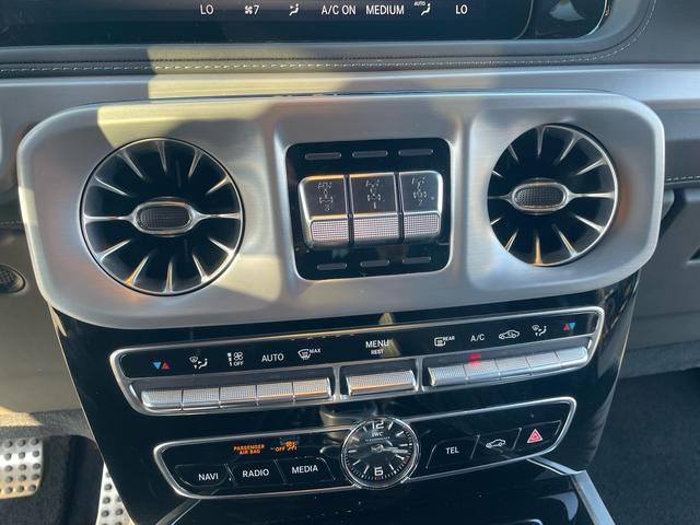 Ｇクラス Ｇ６３　ＡＭＧレザーエクスクルーシブパッケージ　ワンオーナー／左ハンドル／マットブラック／正規ディーラー車／ツートンレザー／サンルーフ／アダプティブダンピングＳ／純正ナビＴＶ／３６０°カメラ／Ｂｕｒｍｅｓｔｅｒサウンド／ＡＭＧ２１ＡＷ／禁煙車（42枚目）