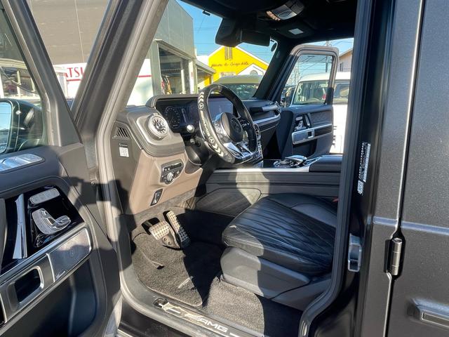 Ｇクラス Ｇ６３　ＡＭＧレザーエクスクルーシブパッケージ　ワンオーナー／左ハンドル／マットブラック／正規ディーラー車／ツートンレザー／サンルーフ／アダプティブダンピングＳ／純正ナビＴＶ／３６０°カメラ／Ｂｕｒｍｅｓｔｅｒサウンド／ＡＭＧ２１ＡＷ／禁煙車（44枚目）