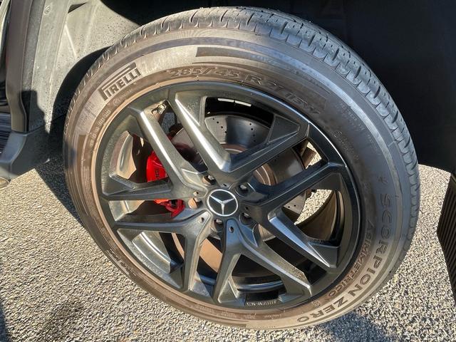 Ｇクラス Ｇ６３　ＡＭＧレザーエクスクルーシブパッケージ　ワンオーナー／左ハンドル／マットブラック／正規ディーラー車／ツートンレザー／サンルーフ／アダプティブダンピングＳ／純正ナビＴＶ／３６０°カメラ／Ｂｕｒｍｅｓｔｅｒサウンド／ＡＭＧ２１ＡＷ／禁煙車（69枚目）