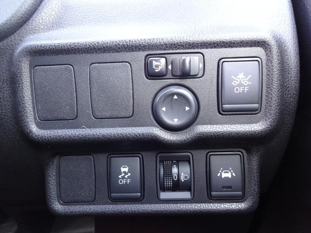 ノート Ｘ　ＦＯＵＲ　４ＷＤ　アラウンドビューモニター　ドライブレコーダー　オートライト　Ｂｌｕｅｔｏｏｔｈ　プッシュスタート　シートヒーター　オートエアコン　ワンオーナー　４ＷＤ　衝突被害軽減システム（14枚目）