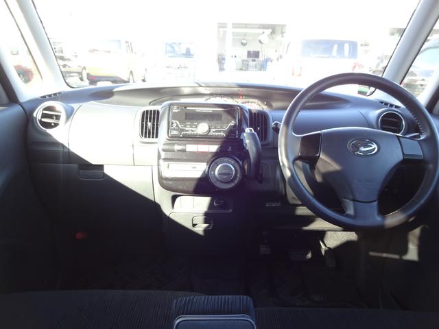 �X�Y�L�F�蒆�ÎԂɂ͎ԗ���Ԃ��ڂ����L�ڂ����\���f�����Ă���܂��B