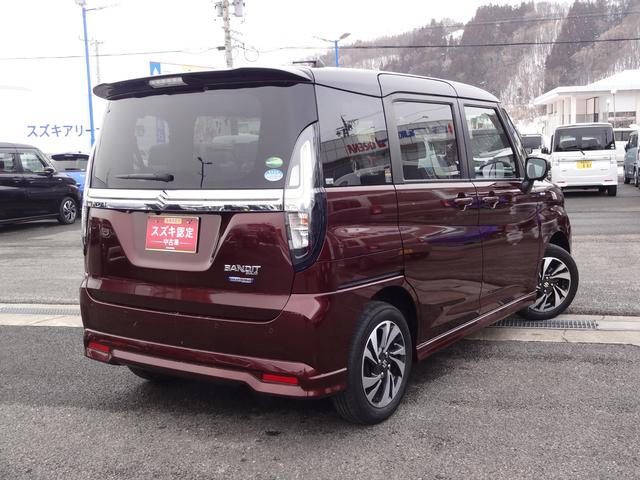 ソリオバンディット バンディット　ＨＹＢＲＩＤ　ＭＶ　全方位モニターナビ　ドライブレコーダー　オートライト　Ｂｌｕｅｔｏｏｔｈ　両側電動スライドドア　純正ナビ　プッシュスタート　シートヒーター　オートエアコン　ＥＴＣ　スズキセーフティーサポート　ワンオーナー　４ＷＤ（6枚目）