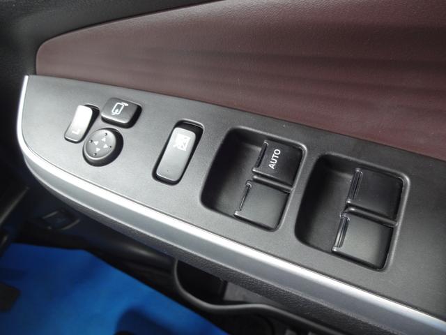 ソリオバンディット バンディット　ＨＹＢＲＩＤ　ＭＶ　全方位モニターナビ　ドライブレコーダー　オートライト　Ｂｌｕｅｔｏｏｔｈ　両側電動スライドドア　純正ナビ　プッシュスタート　シートヒーター　オートエアコン　ＥＴＣ　スズキセーフティーサポート　ワンオーナー　４ＷＤ（14枚目）