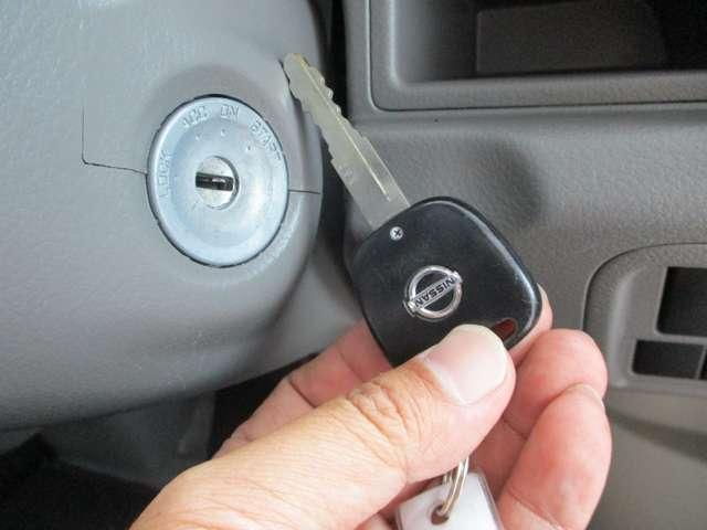 エンジンがカギさして回すタイプです、