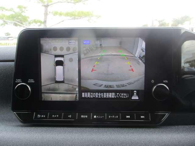 アラウンドビューモニター搭載。車体を４方向のカメラで「上から見下ろしたような映像」を映します。車庫入れが苦手な方も映像サポートでラクラク駐車できます。